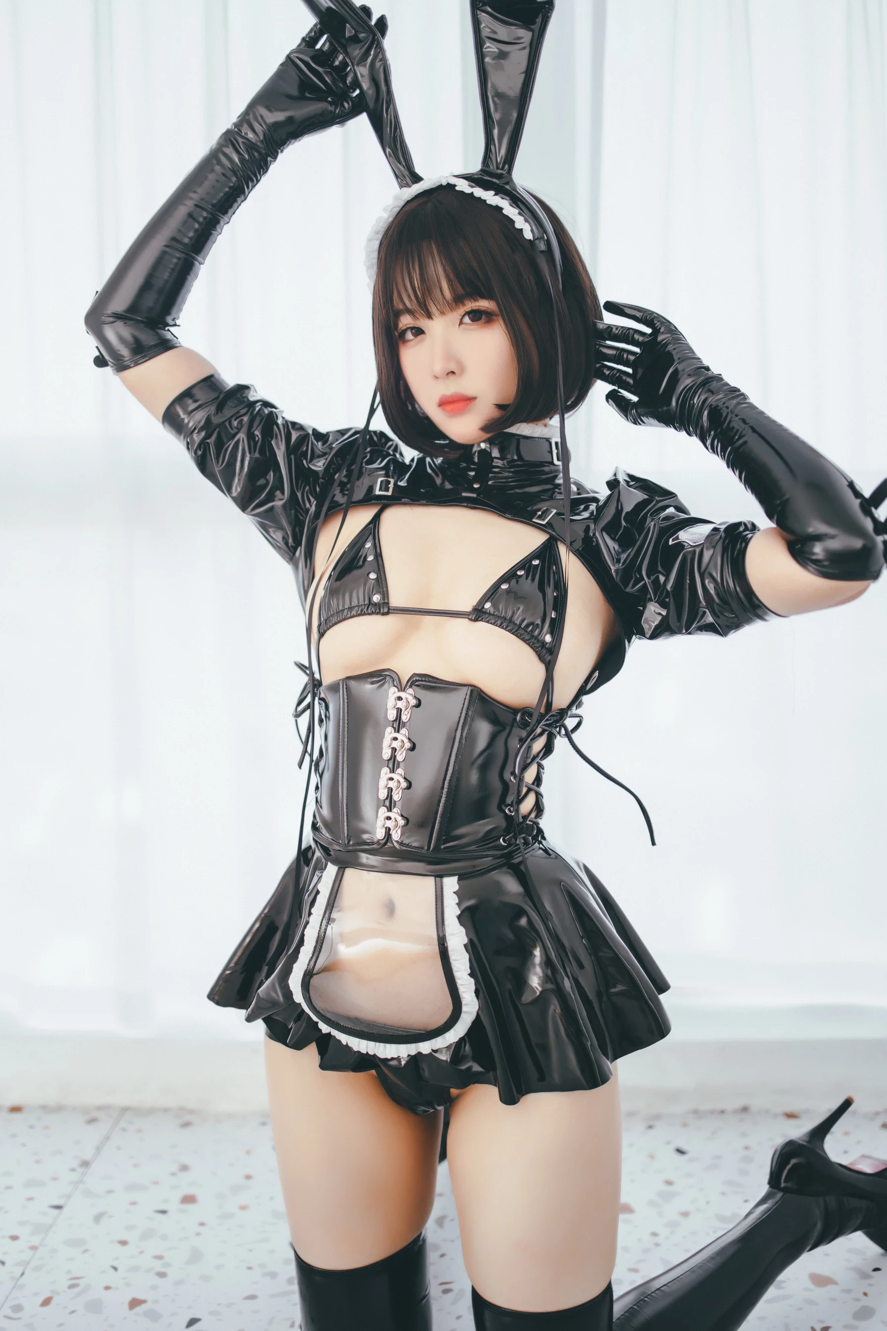 Xansoon 轩萧学姐 – Bunny girl maid 兔女郎女仆 [52P]